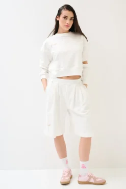 Fashion KIKISIX BERMUDA FELPA CON STAMPA PANNA