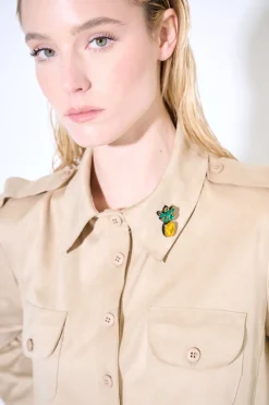 Discount KIKISIX CAMICIA CON TASCHE SPILLA ANANAS BEIGE