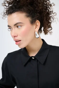 Discount KIKISIX CAMICIA CROP CON FINTONE NERO