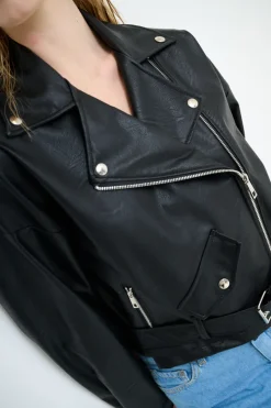 Outlet KIKISIX GIUBBOTTO OVER ECOPELLE NERO