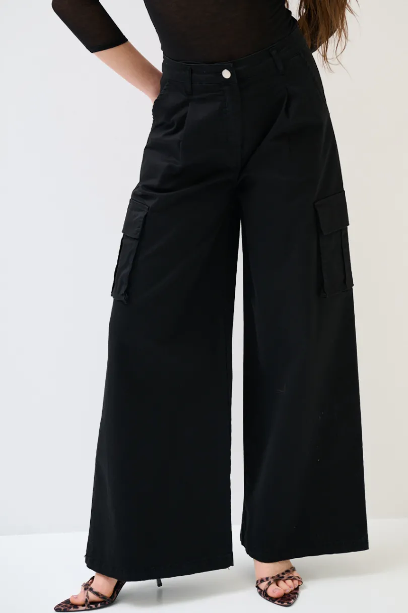 Online KIKISIX PANTALONE LARGO CON TASCHE NERO