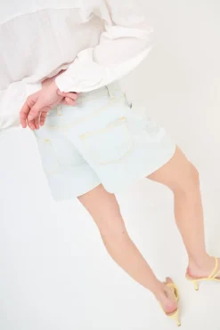 Outlet KIKISIX SHORTS CON RISVOLTO CREMA